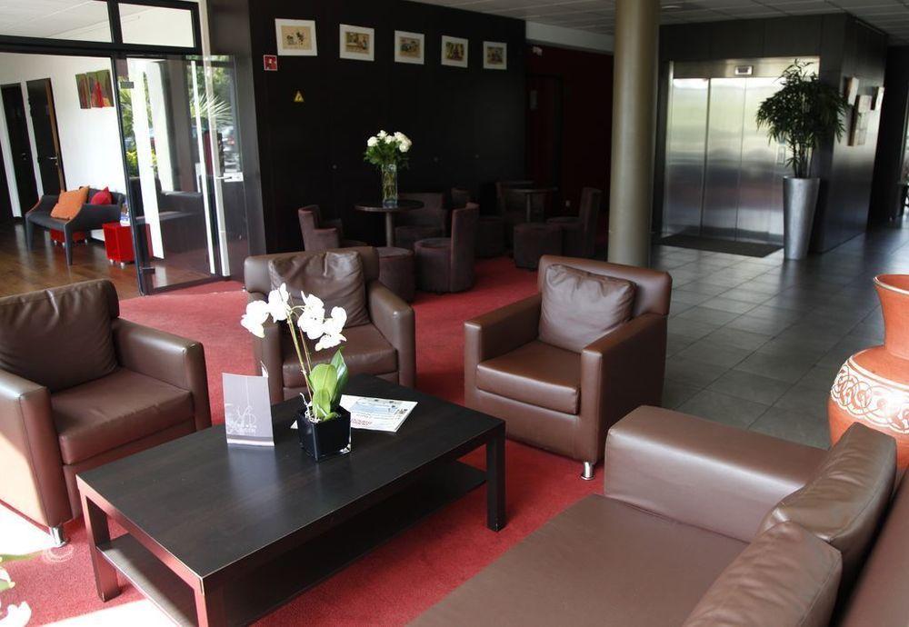 Brit Hotel Du Stade Rennes Ouest Экстерьер фото