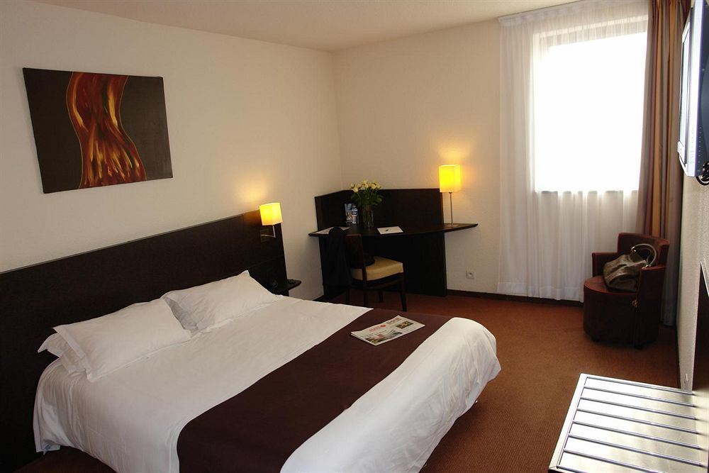 Brit Hotel Du Stade Rennes Ouest Номер фото