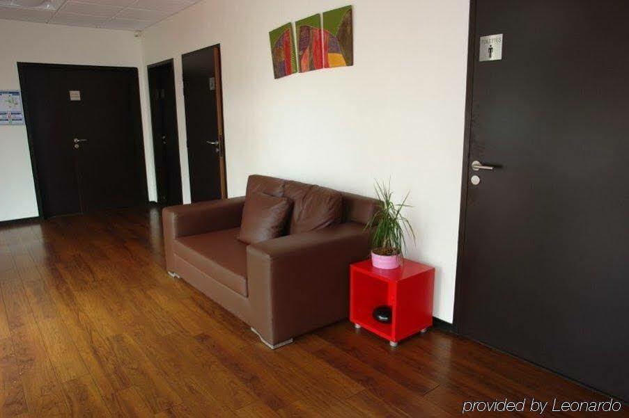 Brit Hotel Du Stade Rennes Ouest Экстерьер фото